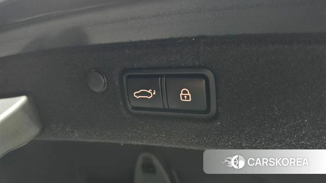 Hyundai The New Grandeur IG id 5002773 из Кореи 24