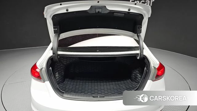 Hyundai Avante AD id 4728273 из Кореи 24