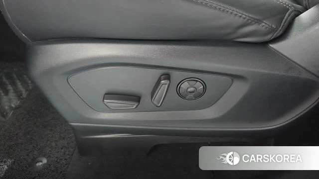 Ford Explorer 6th Generation id 4958912 из Кореи 24