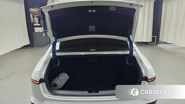 Hyundai Grandeur (GN7) id 5039697 из Кореи 24