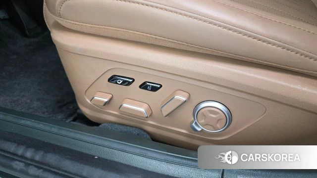 Hyundai Grandeur Hybrid (GN7) id 5021330 из Кореи 24