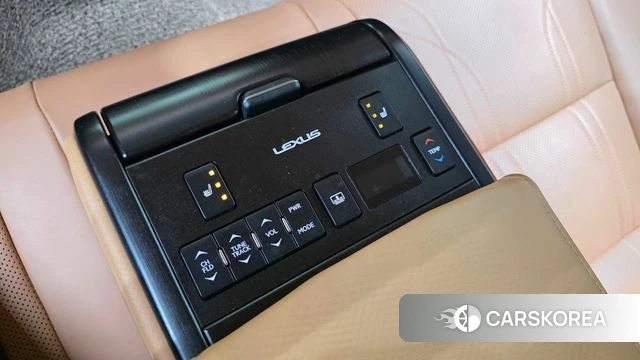 Lexus ES300h 7th generation id 4995462 из Кореи 24