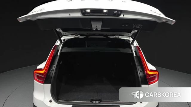 Volvo XC40 id 5042041 из Кореи 24