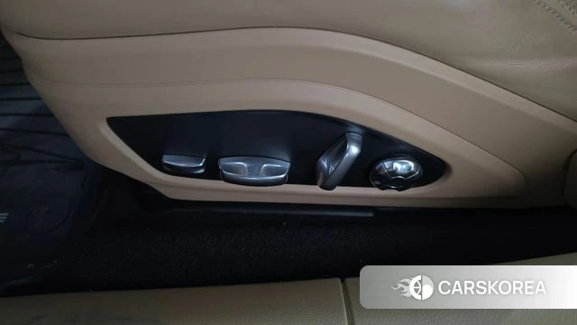 Porsche Panamera (971) id 5048575 из Кореи 24