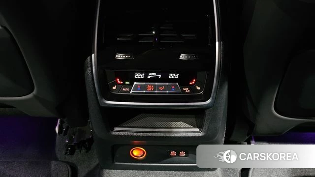 BMW XM (G09) id 4941559 из Кореи 24