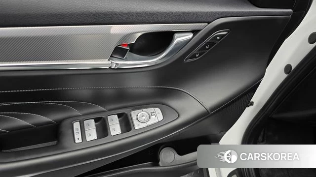 Hyundai The New Grandeur IG Hybrid id 4986606 из Кореи 24