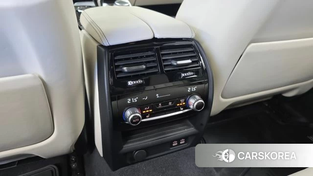 BMW 5 Series (G30) id 4987343 из Кореи 24