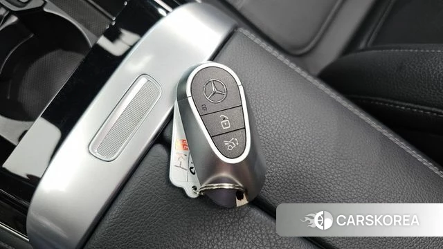 Mercedes-Benz C-Class W206 id 4935684 из Кореи 24
