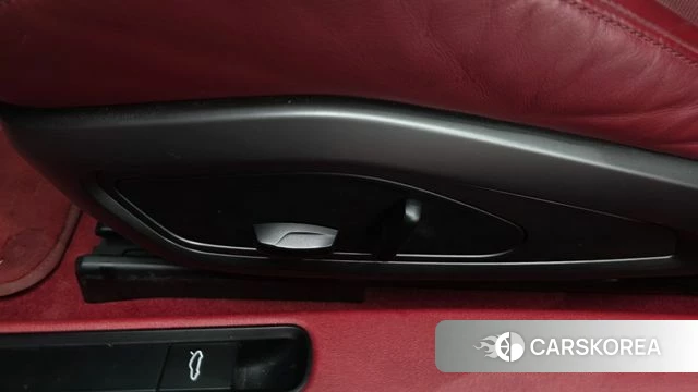 Porsche 911(992) id 5018273 из Кореи 24