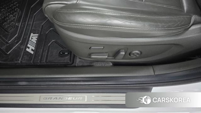 Hyundai The New Grandeur IG id 4780586 из Кореи 24