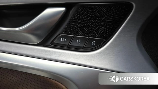 Genesis G70 id 4943864 из Кореи 24
