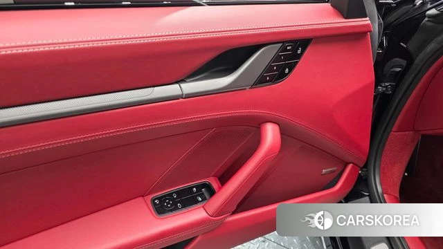 Porsche 911(992) id 4976688 из Кореи 24