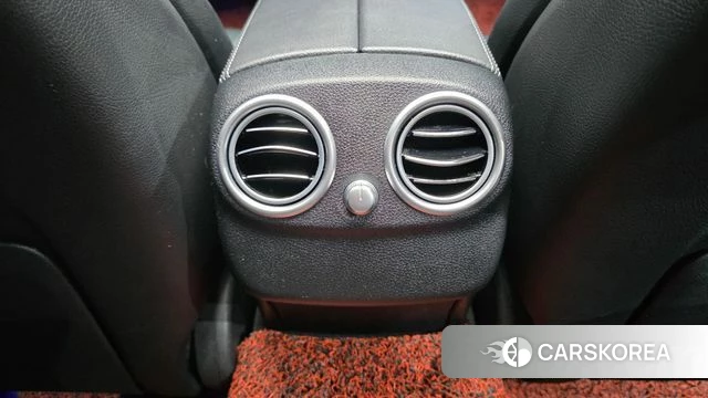 Mercedes-Benz C-Class W205 id 5013015 из Кореи 24