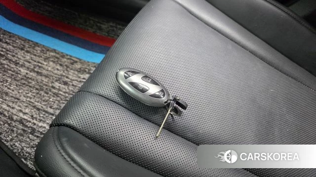 Hyundai Grandeur (GN7) id 4681811 из Кореи 24