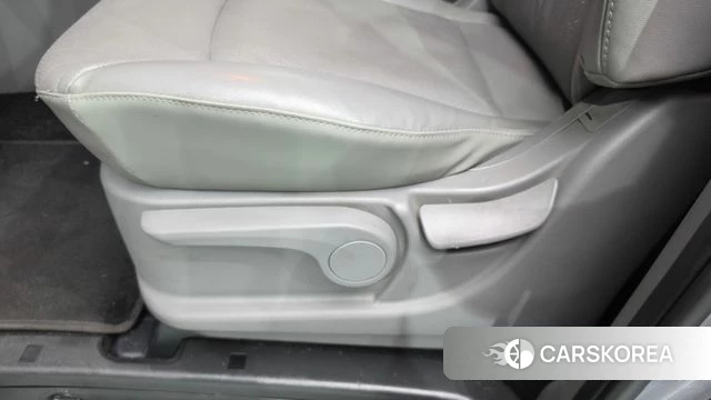 Hyundai The New Grand Starex id 4988534 из Кореи 24