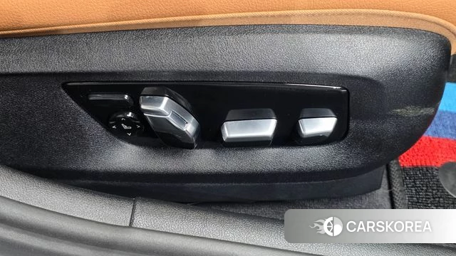 BMW 5 Series (G30) id 5021931 из Кореи 24