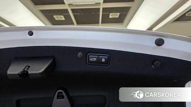 Hyundai The New Grandeur IG Hybrid id 4942389 из Кореи 24