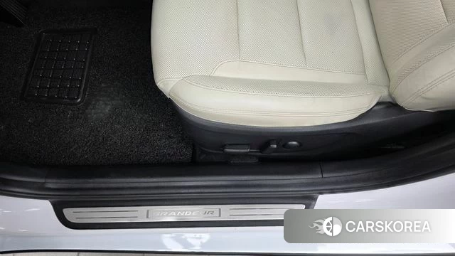 Hyundai The New Grandeur IG id 4942385 из Кореи 24