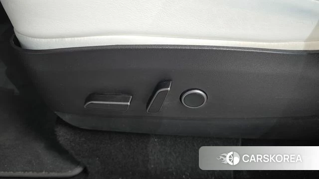 Tesla Model Y id 5017112 из Кореи 24
