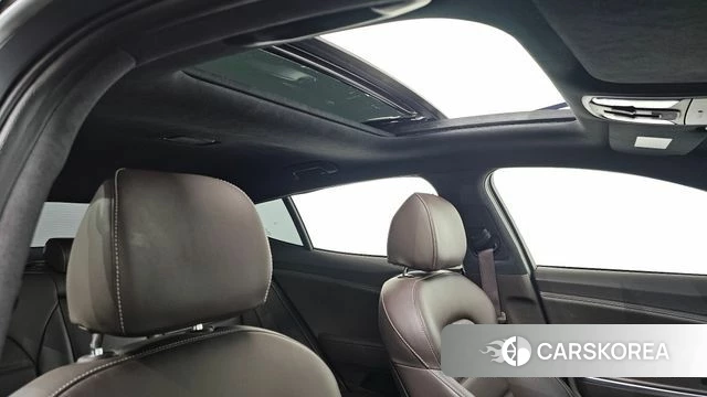 Kia Stinger id 5060966 из Кореи 24