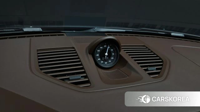 Porsche 911(992) id 4995944 из Кореи 24