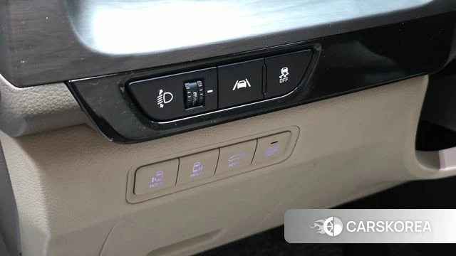 Kia Carnival 4th generation id 4936900 из Кореи 24