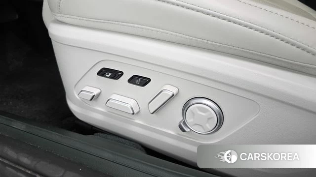 Hyundai Grandeur Hybrid (GN7) id 5011312 из Кореи 24