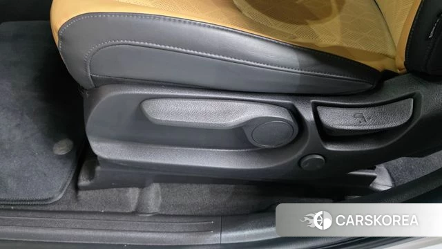 Kia Carnival 4th generation id 5002442 из Кореи 24