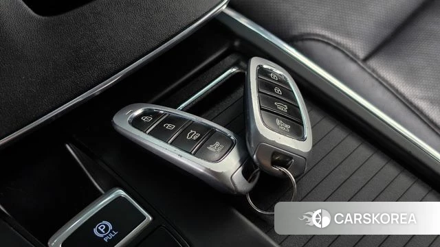 Hyundai The New Grandeur IG id 4702910 из Кореи 24