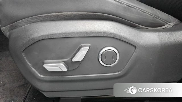 Hyundai Santa Fe (MX5) id 4696222 из Кореи 24