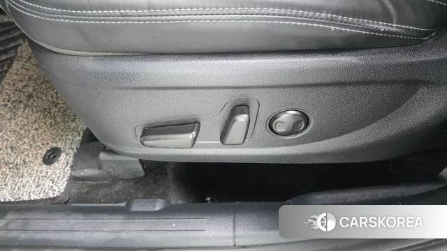 Hyundai The New Santa Fe id 4982252 из Кореи 24