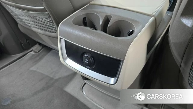 Kia Carnival 4th generation id 4923387 из Кореи 24