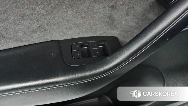 Tesla Model Y id 4951818 из Кореи 24