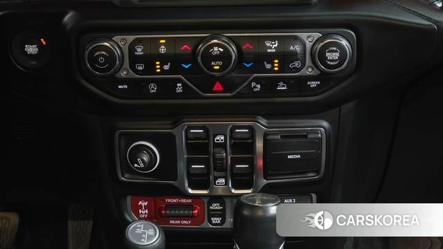 Jeep Gladiator (JT) id 5022055 из Кореи 24