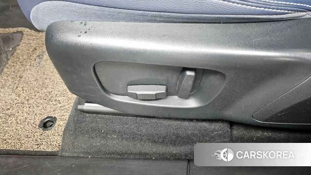 Land Rover Range Rover Velar id 4998695 из Кореи 24