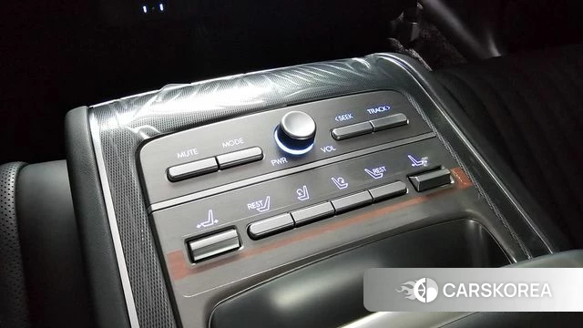Hyundai Grandeur (GN7) id 4749205 из Кореи 24