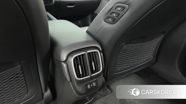 Hyundai Ionic 6 id 5040256 из Кореи 24