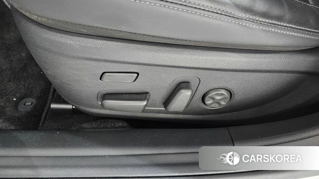 Hyundai The New Grandeur IG id 4362730 из Кореи 24