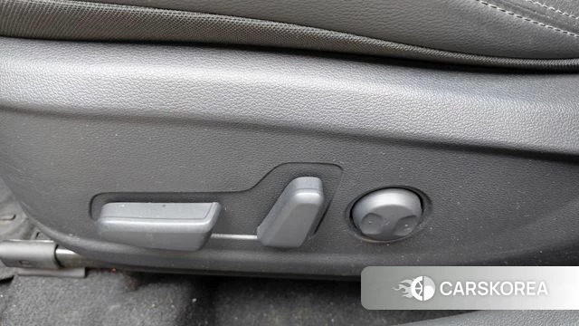 Hyundai The New Kona id 4893738 из Кореи 24