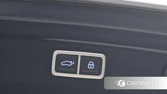 Hyundai Grandeur Hybrid (GN7) id 5001522 из Кореи 24