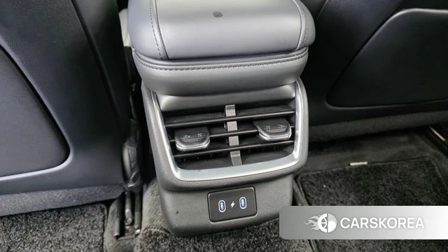 Hyundai Grandeur Hybrid (GN7) id 4700691 из Кореи 24