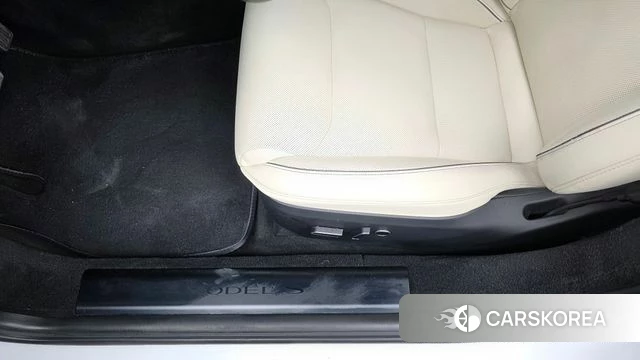 Tesla Model S id 5026961 из Кореи 24