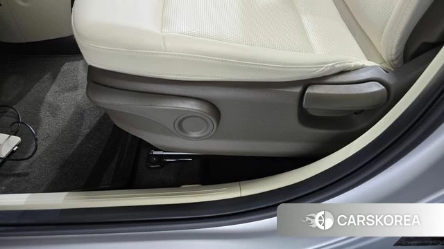 Hyundai Casper Electric id 5001686 из Кореи 24