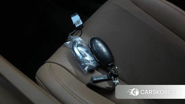 Hyundai Grandeur Hybrid (GN7) id 4783292 из Кореи 24