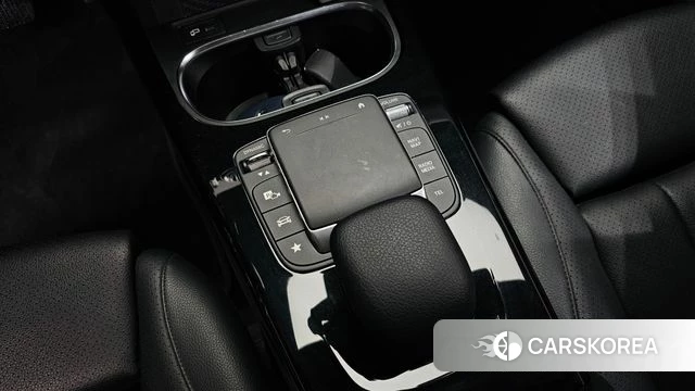 Mercedes-Benz A-Class W177 id 4930001 из Кореи 24