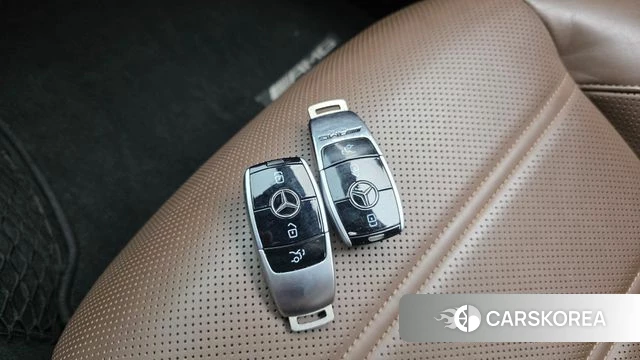 Mercedes-Benz E-Class W213 id 4977682 из Кореи 24