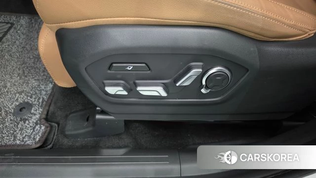 Hyundai Santa Fe (MX5) id 4995244 из Кореи 24
