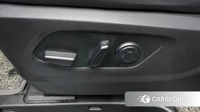 Hyundai Staria id 5017677 из Кореи 24