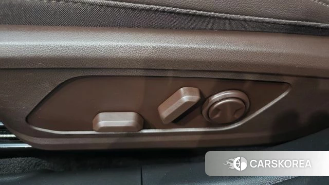 Hyundai Grandeur Hybrid (GN7) id 4965337 из Кореи 24