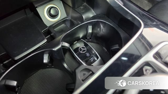 Mercedes-Benz E-Class W213 id 4998784 из Кореи 24
